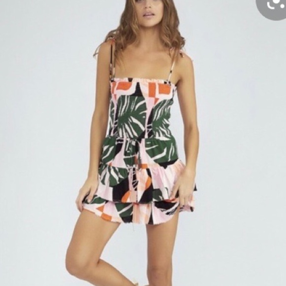 Skye and staghorn cute skort dress size M